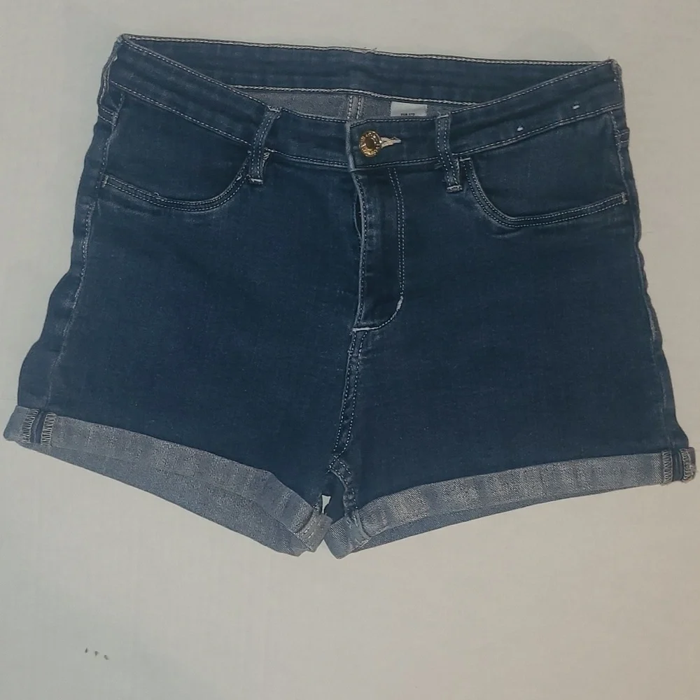 Short Shorts 2 pair lot stretch blue jean size 14 star print cuff dark wash